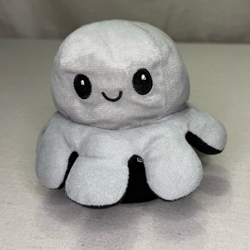 TeeTurtle Reversible Octopus Plushie